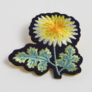 Brooch／"Kiku" (Chrysanthemum)