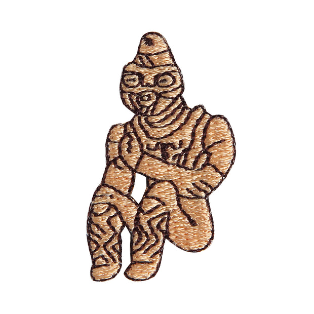 Patch／Praying clay figure